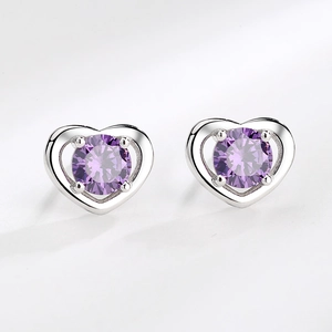 Eleganti orecchini a lobo a cuore in argento S999 con zircone viola e incastonatura a griffe