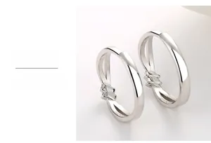Détail de bagues nœud en argent S925 poli multicouche avec finition brillante