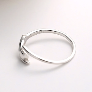 Minimalist S925 sterling silver open cat ring with polished cute kitten design