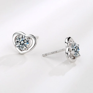 Orecchini a lobo a cuore in argento S999 con zircone e punzonatura S999 incisa