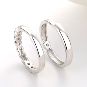 S925 Sterling Silver couple rings set with minimalist polished finish and cz pavé stones