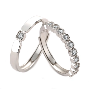 Elegant S925 sterling silver couple rings with square and cluster diamond settings