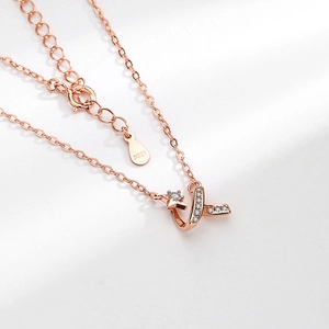 Collana Meteora in Argento S925 Oro Rosa con Ciondolo a Croce e Diamanti Scintillanti