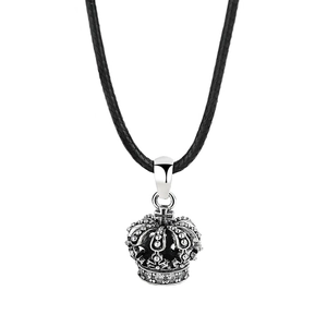 Pendentif couronne en argent S925 vintage avec zircons sur collier cordon ciré noir