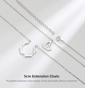 Macro shot of S925 sterling silver chain with adjustable extender and hallmark tag
