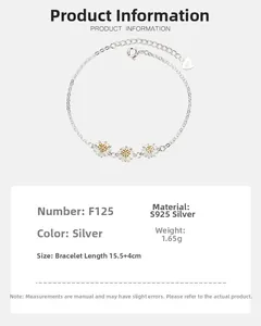Detail view of S925 sterling silver daisy bracelet with size and weight parameters