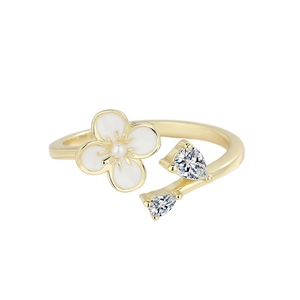 Elegant gold S925 sterling silver open ring with white flower, pearl and pear-cut zircon