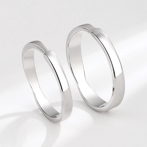 Polished S925 sterling silver minimalist couple rings with elegant knot design