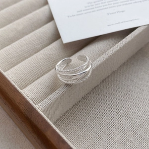 Anello multistrato in argento sterling S925 con un design aperto regolabile da donna