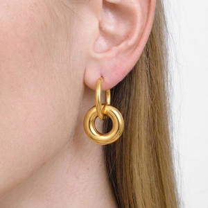 Minimalist Interlocking Double Hoop Earrings Stainless Steel 18K Gold Plated Geometric Waterproof Hypoallergenic For Women