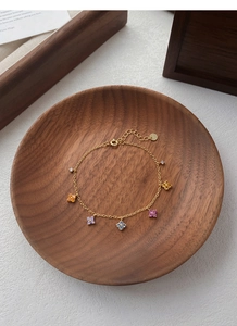 Bracelet en argent S925 doré avec breloques trèfles à quatre feuilles en zircon coloré