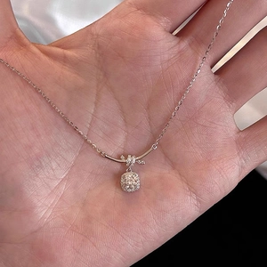 Collana Con Ciondolo Quadrato a Nodo in Argento Sterling 925 Lusso Zirconia Catena da Clavicola per Donna Gioielli Eleganti