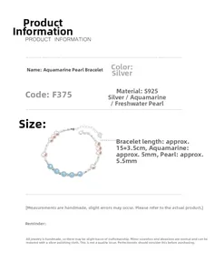 Vue détaillée du bracelet en argent S925 avec aigue-marine et perles d'eau douce