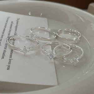 S925 sterling silver adjustable rings with square zircon and feather texture detail