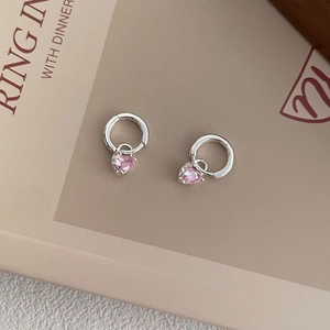 Boucles d'oreilles cœur en argent sterling S925 avec zircon rose et design minimaliste