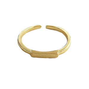 Minimalist S925 sterling silver open ring with brushed rectangular gold finish