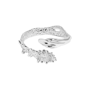 Adjustable S925 sterling silver snake ring with sparkling zircon in a textured finish
