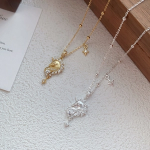 Collier licorne en argent S925 avec pendentif pavé de zircons et petite breloque étoile