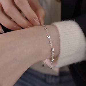 Bracelet Papillon en Argent Fin S999 pour Femme Elégant Strass Incrusté Chaîne Réglable Plaqué Or Blanc Bijoux de Mode Cadeau