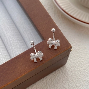 S999 Feinsilber Schleife Ohrstecker Poliert Minimalistisch Schleife Design Ohrringe Für Damen Täglich Pendler Schmuck