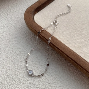 Minimalist S925 sterling silver chain bracelet with a sparkling round solitaire zircon