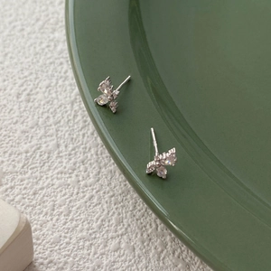 Orecchini a perno a farfalla in argento sterling S925 con zirconi scintillanti