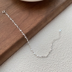 Elegant S925 sterling silver chain bracelet with delicate floral accents and adjustable clasp