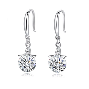 Élégantes boucles d'oreilles étoile en argent 925 avec pierres de zircone étincelantes