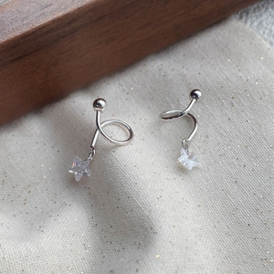 Orecchini a vite in argento S925 con pendenti in zircone a forma di stella scintillante