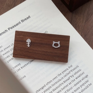 S999 Sterling Silver Asymmetric Cat And Fish Bone Stud Earrings Cute Animal Rhinestone Inlaid Fashion Jewelry For Women
