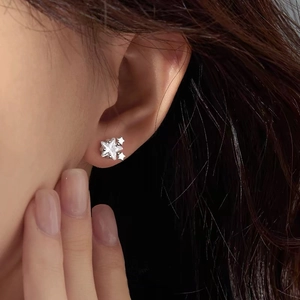 Boucles d'Oreilles Clous Étoile en Argent Sterling S999 Avec Strass Incrusté Mignon Délicat Petit Étoile Étincelante Boucles d'Oreilles pour Femme Bijoux de Mode Cadeau