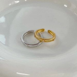 S925 sterling silver star rings with brushed stripe texture in gold and silver colors