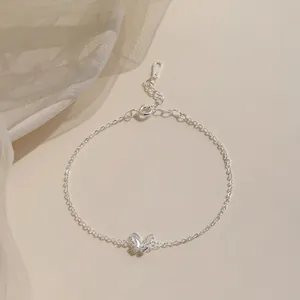 Elegante bracciale a farfalla in argento sterling S999 con catena fine lucida minimalista