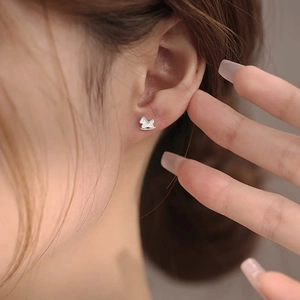 S999 Sterling Silver Rocking Horse Stud Earrings For Women Cute Small Animal Trojan Horse Earrings Minimalist Playful Fashion Jewelry Gift