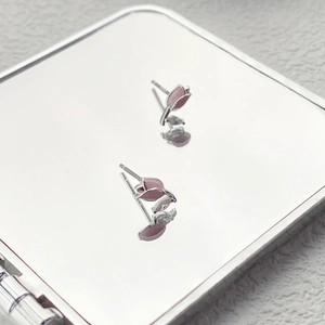 Exquisite S925 Sterlingsilber Tulpen-Ohrstecker mit rosa Emaille und Zirkonia