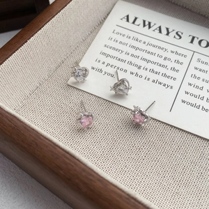Boucles d'Oreilles Clous en Argent Sterling S999 Étoile de Cœur pour Femmes Or Blanc Zirconia Bijoux de Mode Luxe