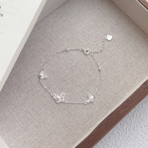 Élégant bracelet papillon en argent sterling S925 avec breloques gravées au laser