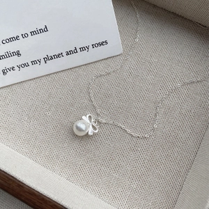 Élégant Collier de Künstliche Perles Noeud en Argent Sterling S925 Design de Niche Künstliche Perle de Coquille Chaîne de Clavicule pour Femmes Bijoux