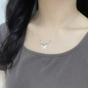 Elegant S925 sterling silver necklace featuring a pearl butterfly pendant for women