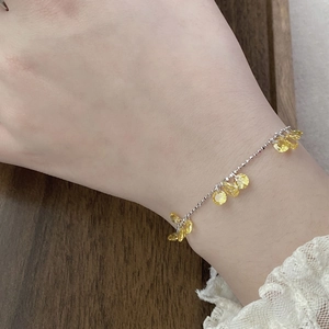 Minimalist S925 sterling silver pull-out bracelet with yellow zircon star river charms