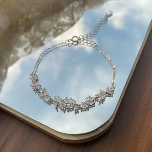 Elegantes 925 Sterlingsilber Blauregen Blumen Armband Mit Zirkonia Blatt Verstellbare Kette Für Damen Schmuck Geschenk