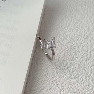 Elegant S925 sterling silver butterfly open ring with sparkling cubic zirconia stones
