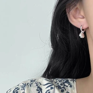 Elegant 925 sterling silver hoop earrings with a polished teardrop pearl pendant
