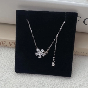 925 Sterling Silver Butterfly Flower Pendant Necklace For Women Exquisite Rhinestone Pave Clavicle Chain Sweet Jewelry Gift