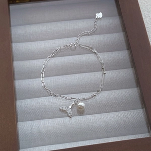 Élégant bracelet queue de poisson en argent S925 avec perle et pierres de zircone