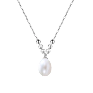 Elegant S925 sterling silver necklace featuring a drop-shaped freshwater pearl pendant