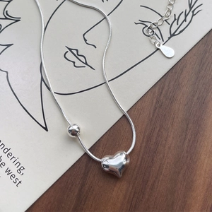 Elegant S925 sterling silver snake chain necklace with 3D heart pendant and silver bead