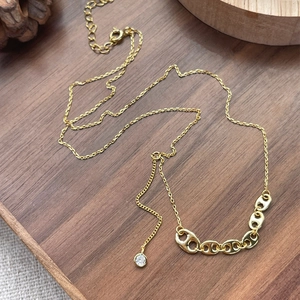 Elegante goldene S925 Silber Schweinenase Gliederkette mit funkelndem Zirkon Anhänger