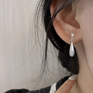 Minimalistische 925 Sterlingsilber Wassertropfen Ohrhänger Gebürstet Poliert Raffiniertes Büro Täglicher Modeschmuck Für Damen