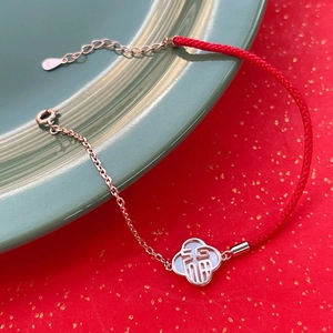 Bracelet en argent S925 avec cordon rouge et trèfle en or rose avec caractère chinois Fu